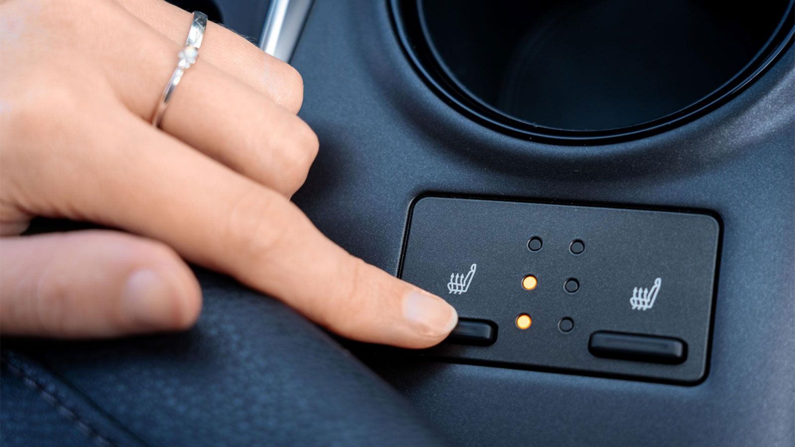 Μπαταρία αυτοκινήτου: Οι βασικοί λόγοι που αδειάζει και πώς να την προστατεύσεις